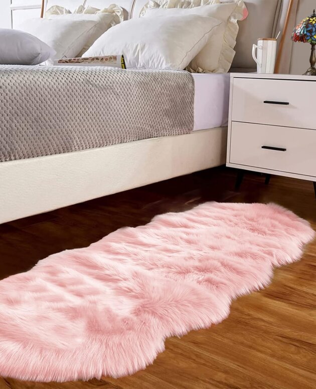 Goolela Pink Fur Rug for Bedroom Sheepskin Rug Fluffy Runner Rug