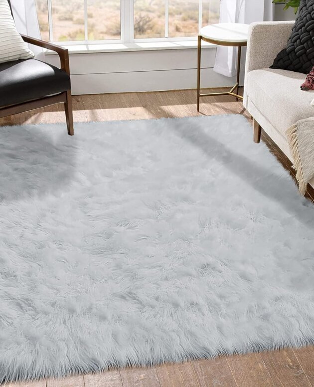 Goolela Washable Faux Fur Rug Fluffy Grey Fuzzy Shag